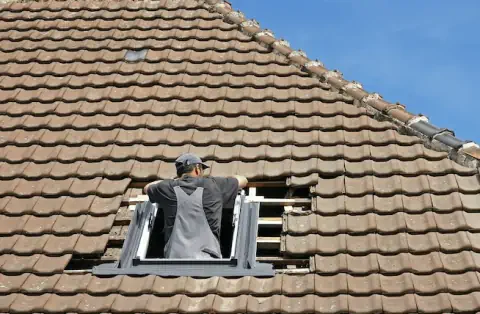Pose de velux - Saint-Étienne-la-Thillaye